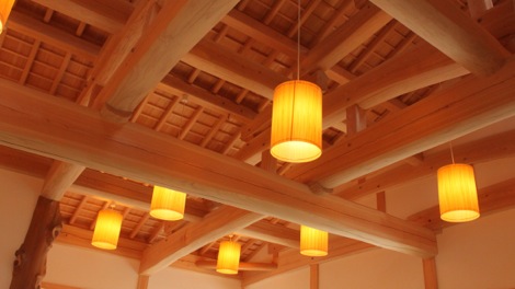 きっかけは、木と灯り